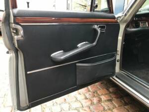 Imagen 33/50 de Mercedes-Benz 300 SEL 6.3 (1971)