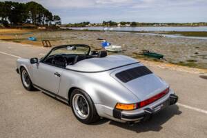 Image 27/132 of Porsche 911 Speedster 3.2 (1989)