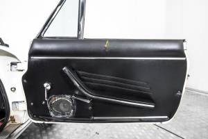 Image 17/50 of FIAT 124 Spider CS1 (1977)