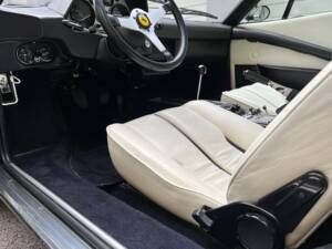 Image 14/18 of Ferrari 308 GTB (1979)