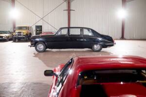 Image 35/70 of Daimler DS 420 (1976)