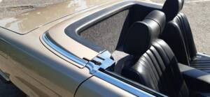 Image 18/34 of Mercedes-Benz 350 SL (1971)