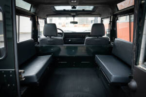 Bild 26/41 von Land Rover Defender 90 (1995)