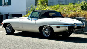 Afbeelding 3/10 van Jaguar E-Type (1969)