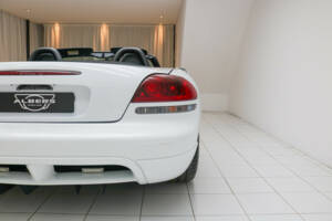 Afbeelding 16/17 van Dodge Viper SRT10 (2005)