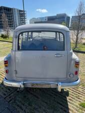 Immagine 4/13 di Opel Olympia Rekord Caravan (1954)