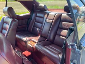 Bild 5/10 von Mercedes-Benz 230 CE (1990)