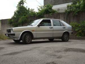 Afbeelding 3/50 van Lancia Delta (1984)