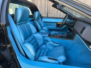 Bild 10/22 von Chevrolet Corvette (1989)