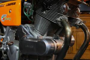 Image 17/56 of Laverda DUMMY (1970)