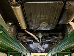 Image 36/41 de Mercedes-Benz 250 C (1970)
