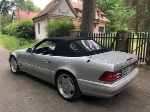 Image 11/13 of Mercedes-Benz SL 500 (1999)