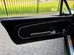 Bild 27/50 von Ford Mustang GT (1968)