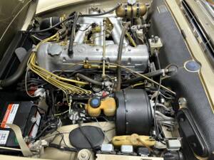 Image 17/26 de Mercedes-Benz 250 SL (1967)