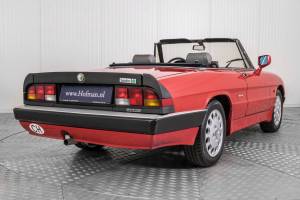 Image 24/50 of Alfa Romeo 2.0 Spider QV (1988)