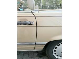 Image 4/50 of Mercedes-Benz 560 SL (1987)