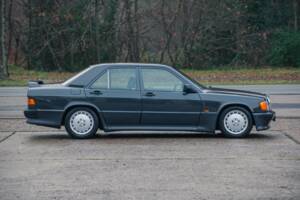 Bild 8/32 von Mercedes-Benz 190 E 2.5-16V (1992)