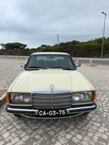 Bild 1/73 von Mercedes-Benz 300 D (1977)