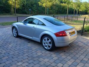 Immagine 6/8 di Audi TT 1.8 T (1999)
