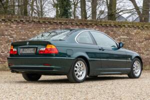 Image 44/50 of BMW 323Ci (2001)