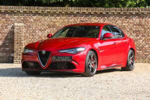 Bild 1/50 von Alfa Romeo Giulia Quadrifoglio (2017)