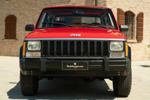Image 3/50 de Jeep Cherokee 2.8L V6 (1985)