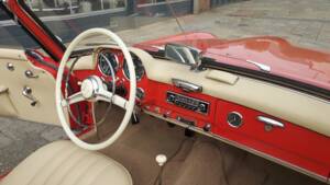 Image 11/34 of Mercedes-Benz 190 SL (1959)