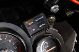 Immagine 43/50 di Yamaha RZV 500 R (1985)