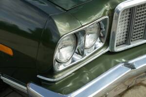 Imagen 25/50 de Ford Gran Torino (1976)
