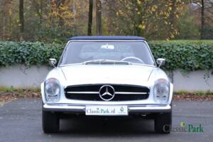 Image 28/50 of Mercedes-Benz 250 SL (1966)