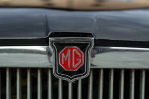 Bild 23/50 von MG MGB GT (1978)