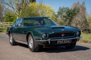 Image 4/12 of Aston Martin V8 (1973)