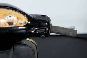 Bild 21/22 von Piaggio Vespa ET2 50 (1997)