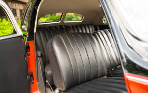 Image 30/50 of BMW 327 (1939)