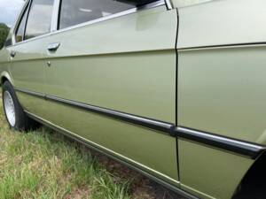 Image 22/100 de BMW 528i (1980)