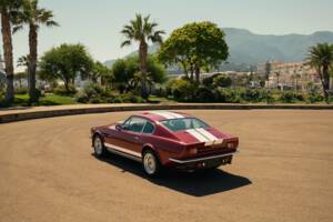 Bild 12/14 von Aston Martin V8 Vantage X-Pack (1987)