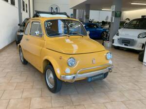 Image 2/21 of FIAT 500 L (1971)