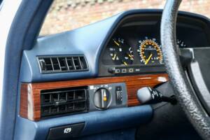 Bild 37/50 von Mercedes-Benz 380 SEL (1983)