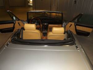 Bild 19/50 von Alfa Romeo 2.0 Spider (1992)