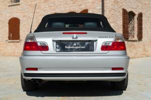 Immagine 6/50 di BMW 320Ci (2001)