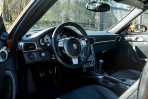 Image 18/34 de Porsche 911 Targa 4S (2008)