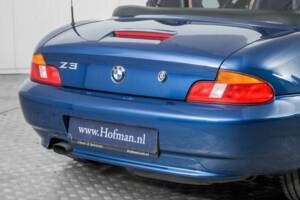 Bild 27/50 von BMW Z3 1.9i (2000)