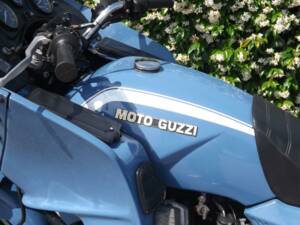 Image 13/50 of Moto Guzzi DUMMY (1994)