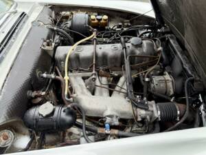 Image 24/36 of Mercedes-Benz 280 SL (1969)