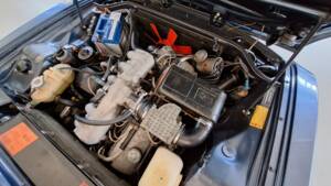 Imagen 12/19 de BMW 3,3 Li (1976)