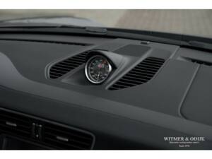 Bild 35/44 von Porsche 911 Carrera 4S (2014)