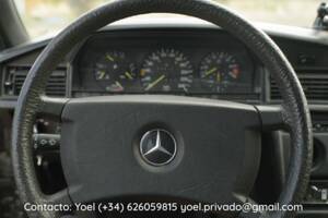 Image 28/41 of Mercedes-Benz 190 E 2.6 (1987)