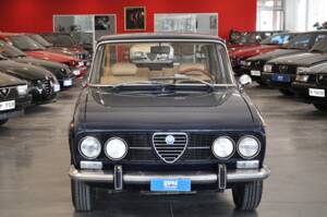 Image 3/35 of Alfa Romeo 2000 Berlina (1972)