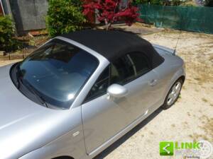 Bild 37/40 von Audi TT 1.8 T (2000)