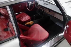 Image 70/80 of Lancia Flaminia Sport 3C 2.8 Zagato (1963)